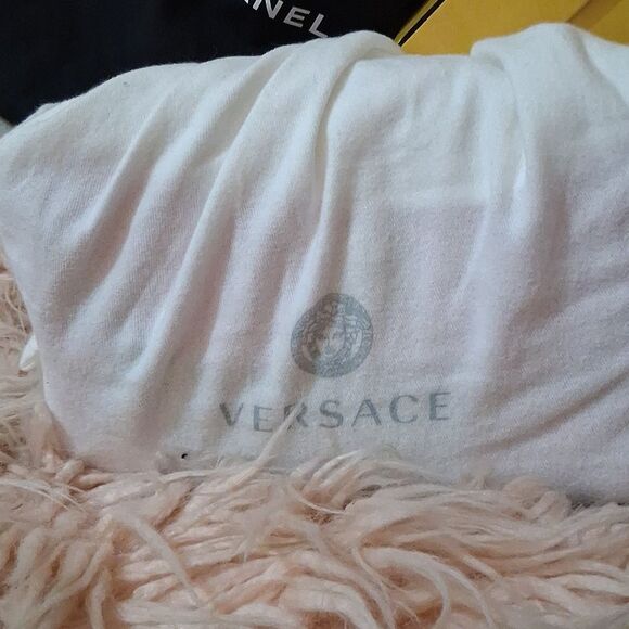 NWT Versace Pink Quilted Women's Bag - Picture 7 of 7